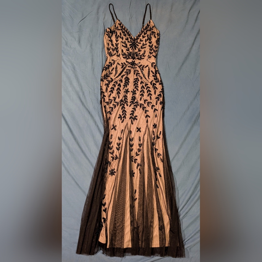 Elegant Black and Cream Evening Gown